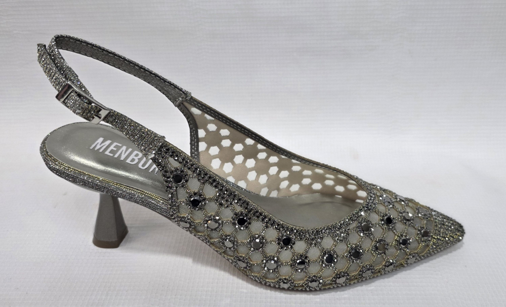 Νυφική γόβα