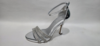 Νυφική γόβα