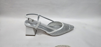 Νυφική γόβα