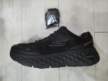Αθλητικά παπούτσια skechers
